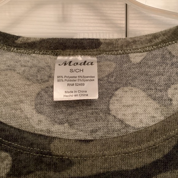 NWT MODA Camouflage CAMO Top Balloon & Quarter Length Sleeves - Picture 2 of 11